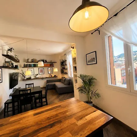 דירה 4 Beds, Old Port View, Aquarium And Center *